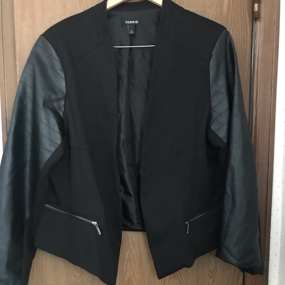 Torrid motto jacket with faux leather sleeves